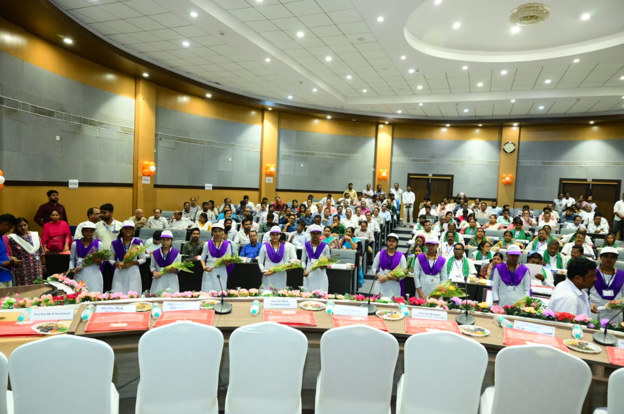 ଷଷ୍ଠ ତମ ଗଞ୍ଜାମ ଜିଲ୍ଲା ପରିଷଦ ବୈଠକଷଷ୍ଠ ତମ ଗଞ୍ଜାମ ଜିଲ୍ଲା ପରିଷଦ ବୈଠକ