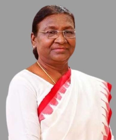 ପୀଡିତା ଛାତ୍ରୀଙ୍କୁ ଭେଟିଲେ ରାଷ୍ଟ୍ରପତି