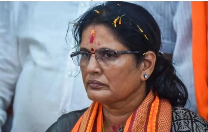 ପ୍ରଭାତୀ ପରିଡ଼ାଙ୍କ ବାସଭବନକୁ ଟମାଟୋ ମାଡ଼