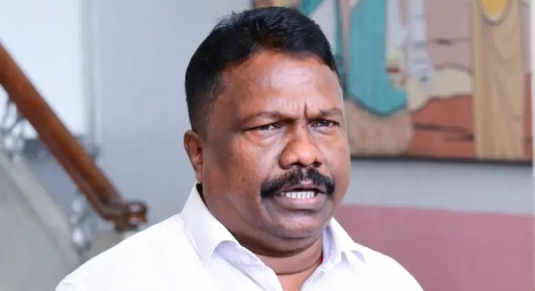 ୨୦୨୫ରେ ସରିବ ପାନୀୟ ଜଳ ପ୍ରକଳ୍ପ, ଜଳଯୋଗାଣରେ ବିଳମ୍ବ ହେଲେ ଅଧିକାରୀଙ୍କ ଦରମା ବନ୍ଦ ହେବ: ମନ୍ତ୍ରୀ