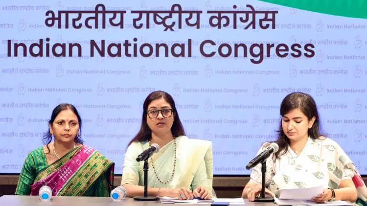 ଦିଲ୍ଲୀରେ ବର୍ଷିଲେ ବିଧାୟିକା ସୋଫିଆ ଫିର୍ଦ୍ଦୋସ