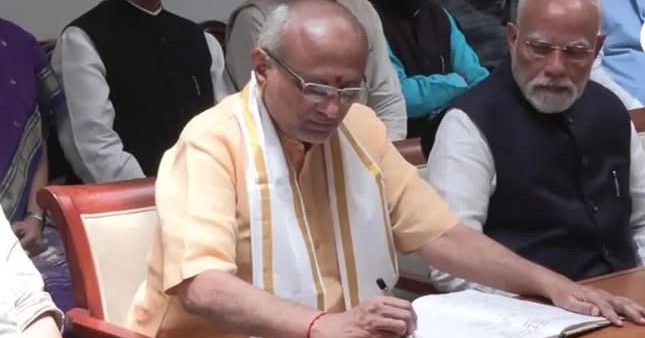 ନାମାଙ୍କନ ଦାଖଲ କଲେ ଏନଡିଏ ପ୍ରାର୍ଥୀ ରାଧାକୃଷ୍ଣନ, ନିଜେ ପ୍ରସ୍ତାବକ ହେଲେ ମୋଦି.