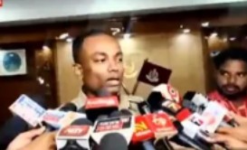 ସିସିଟିଭି ଫୁଟେଜ୍ ଛାନଭିନ୍ ପୋଲିସ ସନ୍ଦେହ ରେ ଏକ ଦାମୀ ଗାଡ଼ି ।