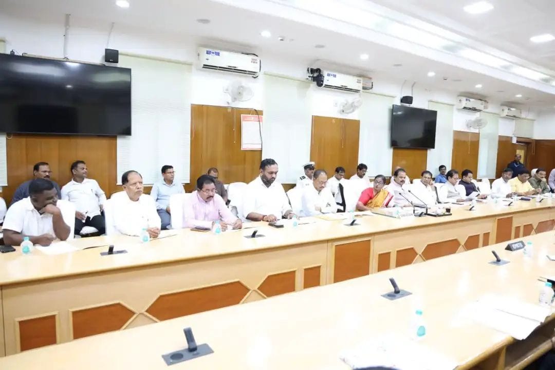 ସୀମାନ୍ତ ରାଜ୍ୟରେ ଓଡ଼ିଆ ଶିକ୍ଷା ବାଟବଣା, ବିଧାନସଭା ଗୃହ କମିଟି ଅସନ୍ତୁଷ୍ଟ