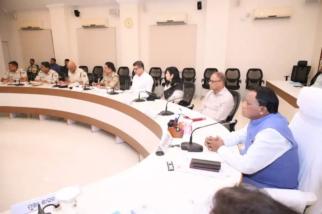 ଟ୍ୱିନ୍ ସିଟି ଟ୍ରାଫିକ୍ ସମସ୍ୟା ନେଇ ମୁଖ୍ୟମନ୍ତ୍ରୀଙ୍କ ସମୀକ୍ଷା