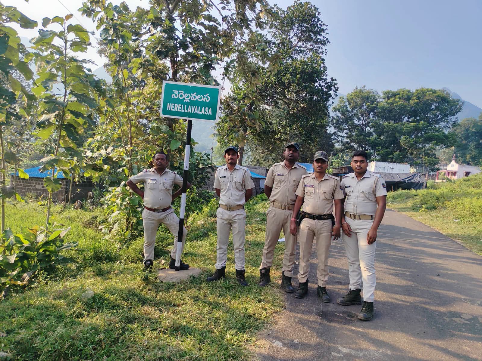କୋଟିଆରେ ଆନ୍ଧ୍ର ଓ ଓଡ଼ିଶା ମୁହାଁମୁହିଁ, ଫଳକ ଲଗାଇବାକୁ ନେଇ ଉତ୍ତେଜନା