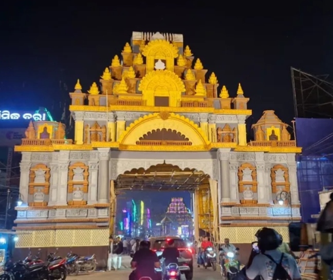 ଢେଙ୍କାନାଳରେ ଆଜିଠୁ ଗଜଲକ୍ଷ୍ମୀ ପୂଜା ମହୋତ୍ସବ, ୪୧ ମଣ୍ଡପରେ ବିରାଜିବେ ମା’, ସୁରକ୍ଷା ପାଇଁ ୨୪ ପ୍ଲାଟୁନ୍ ଫୋର୍ସ ମୁତୟନ