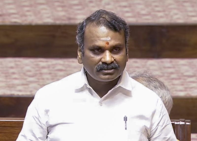 କେନ୍ଦ୍ର ମନ୍ତ୍ରିମଣ୍ଡଳରୁ ଇସ୍ତଫା ଦେଲେ ଏଲ୍ ମୁରୁଗନ